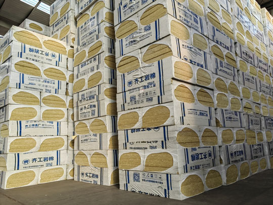屋面常用保温材料相关物性比较