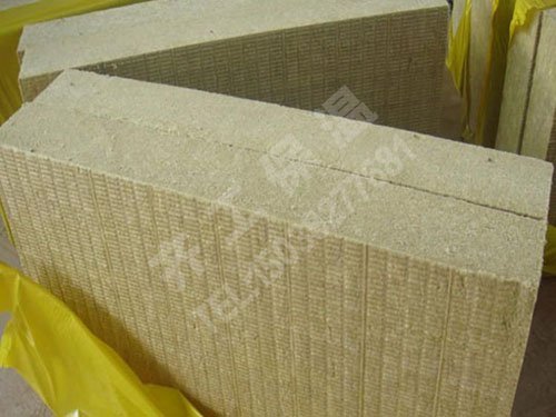 装修用的岩棉板是什么材料